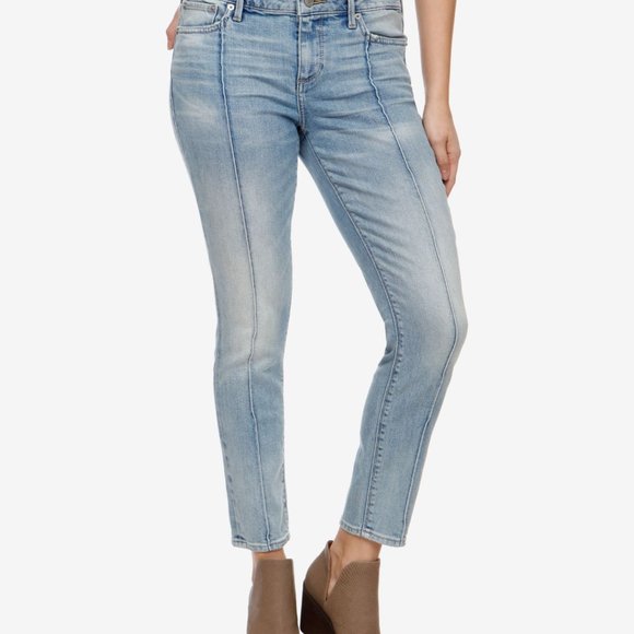 Lucky Brand Denim - Lucky Brand lightwash front seam denim!